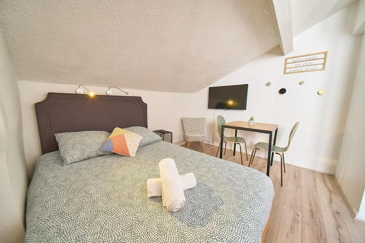 Le Salengro - Studio Cosy - Metro Charpennes Apartment Villeurbanne